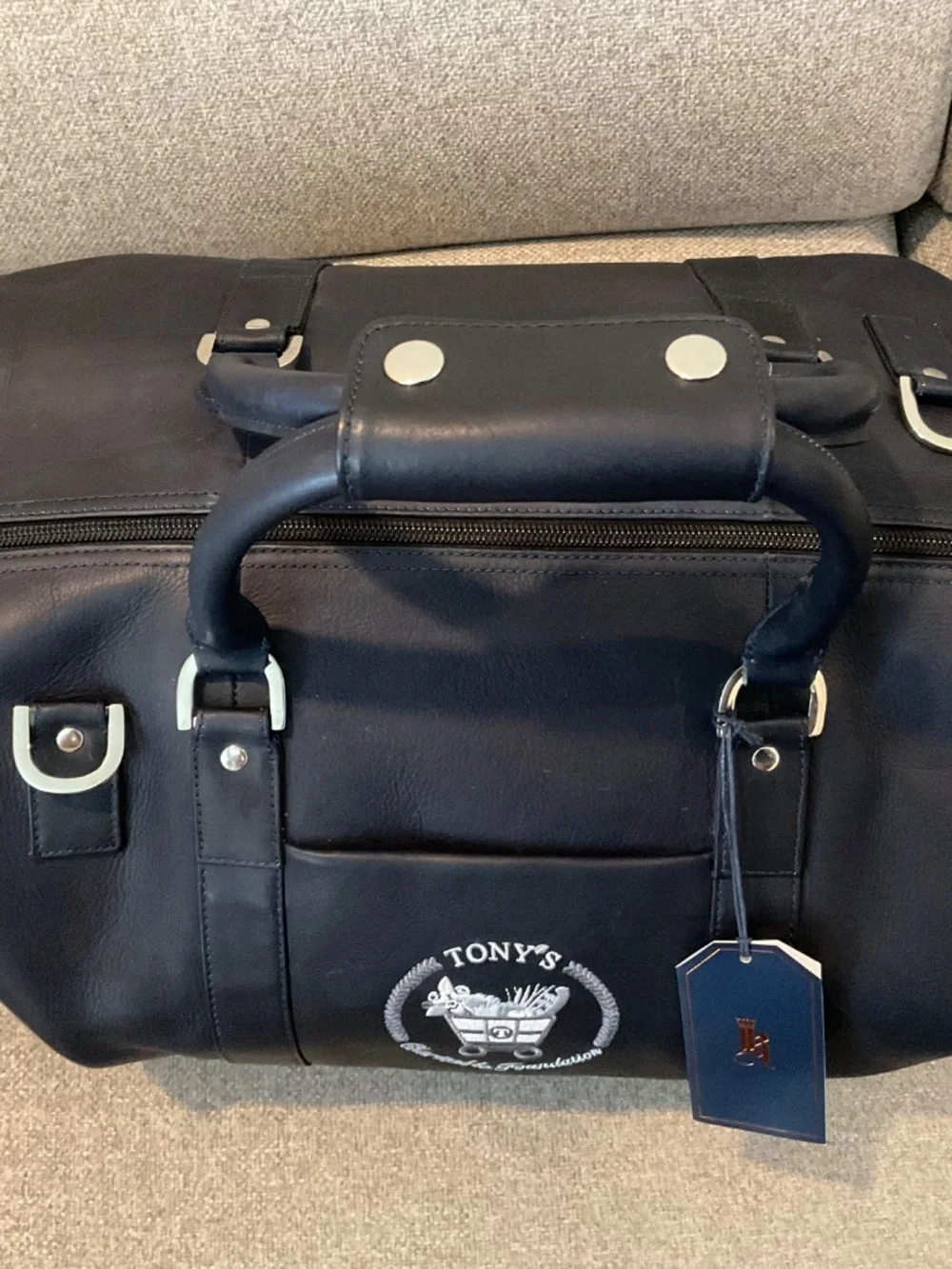Links & Kings Crown Highlander Golf Duffle Bag Navy Blue Leather LK70315-4CN NWT